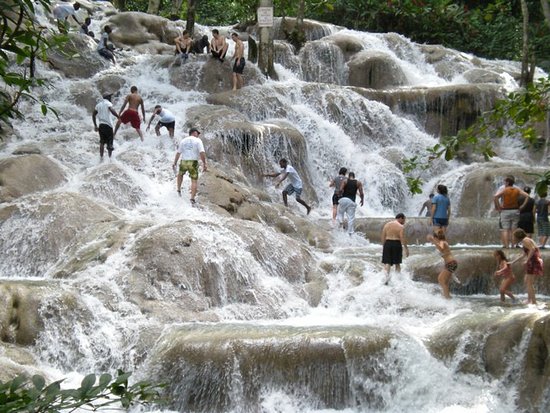 Dunn's River Falls & Park