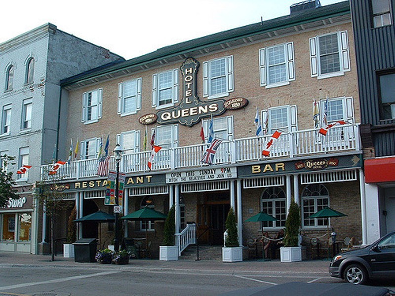 Queens Nightclub