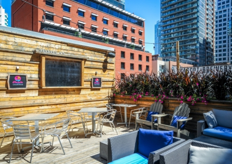 Oasis Rooftop Lounge