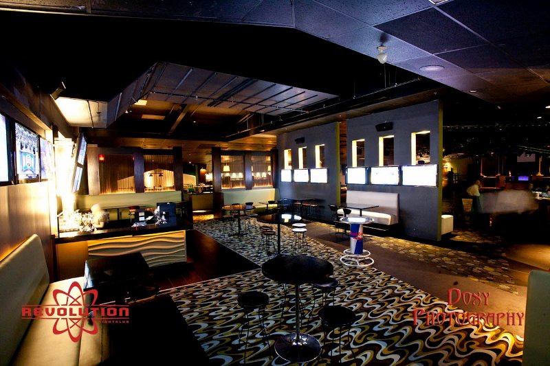 Revolution-Night Club