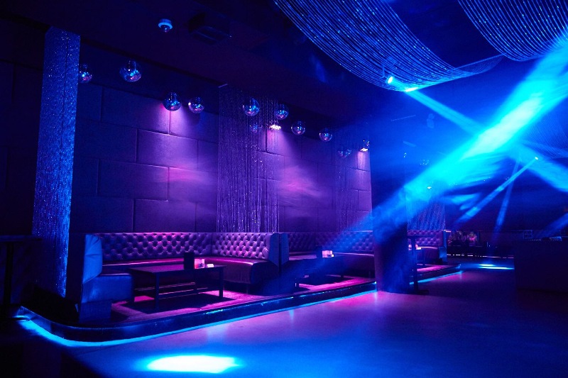 Mazi Nightclub - Best Nightclub & DJs - Queens NY