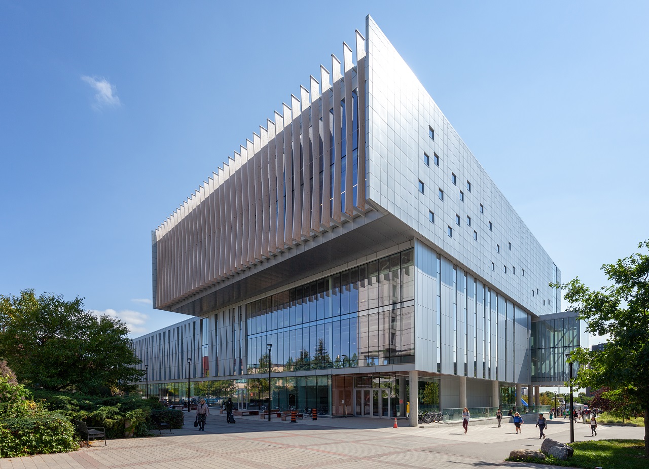 YORK UNIVERSITY. NEW STUDENT CENTRE
