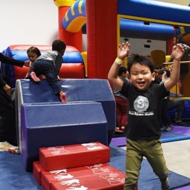 Bklyn Indoor Block Party At City Point Brooklyn 